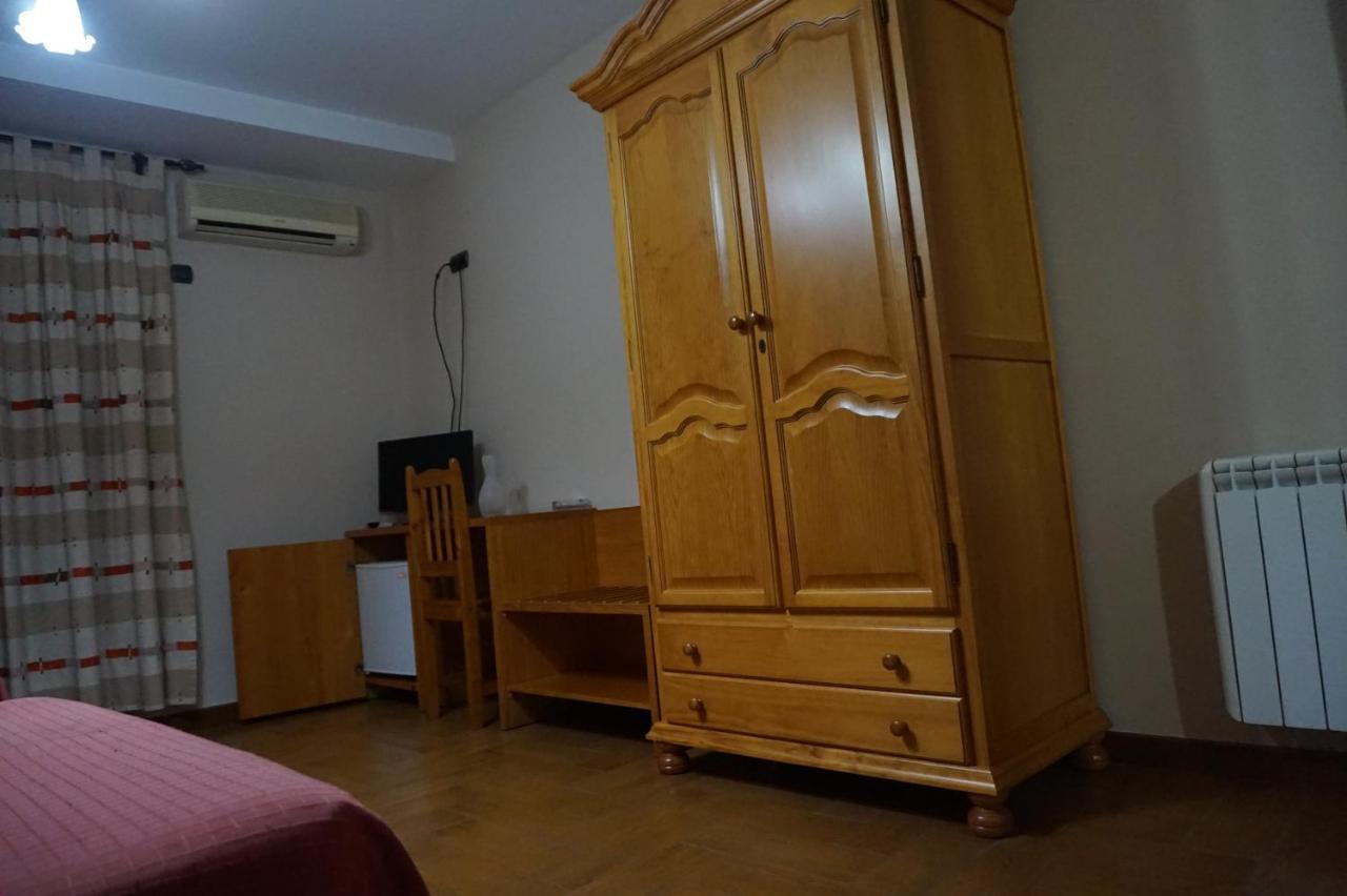 Hostal Ana Alhama de Granada Buitenkant foto