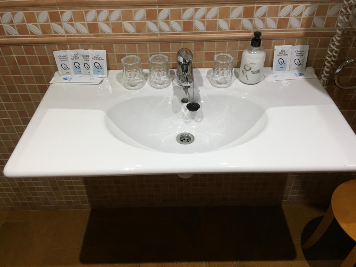 Hostal Ana Alhama de Granada Buitenkant foto